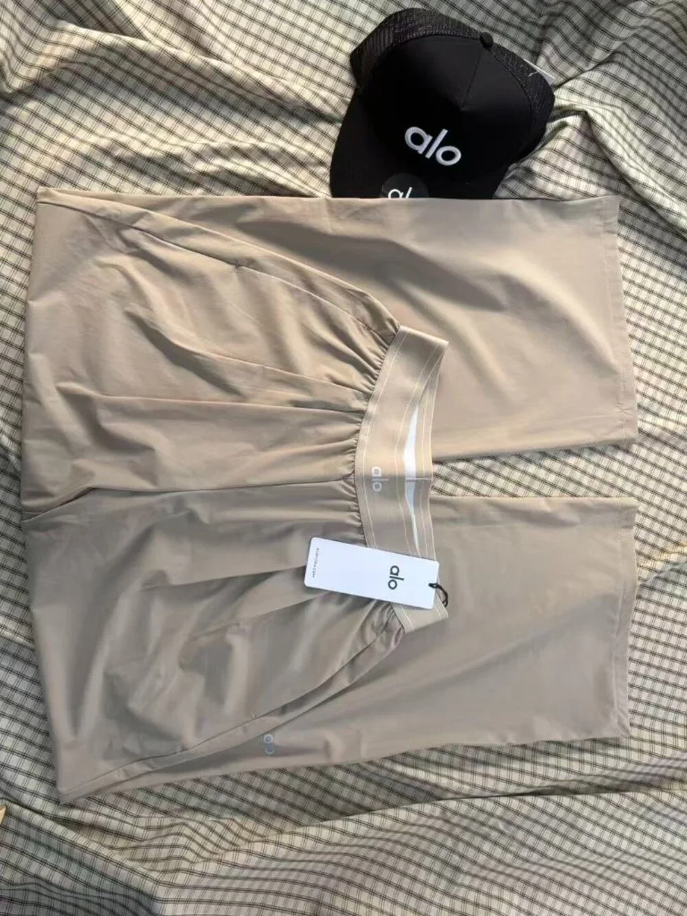✨Women Alo Yoga Suit Up Trouser Gravel Color (Regular)Smoke-free family🚫